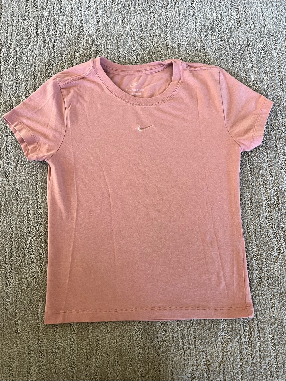 Nike Women’s Light Pink Short-Sleeve Swoosh Tee